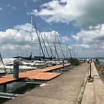 بيت للعطل Lily House Balatonvilágos