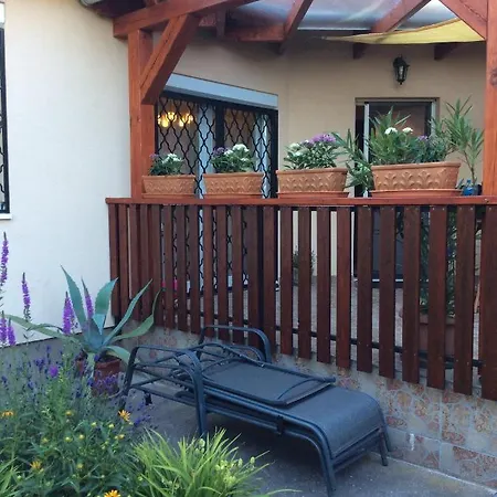 Lily House Дом отдыха *