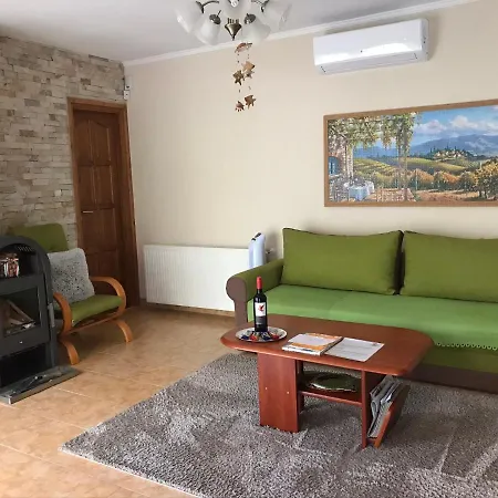 Дом отдыха Lily House