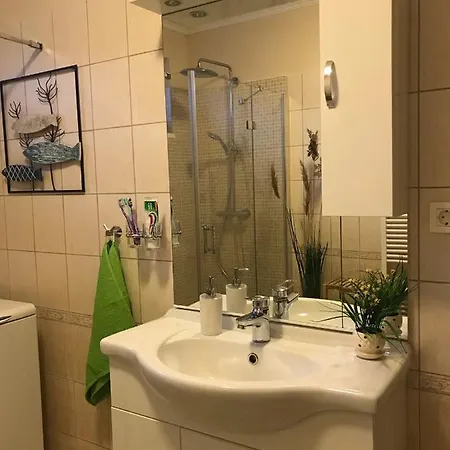 Lily House * Балатонвилагош