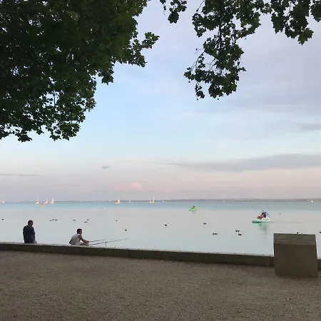 Lily House Балатонвилагош