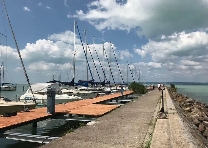 Ferienhaus Lily House Balatonvilágos