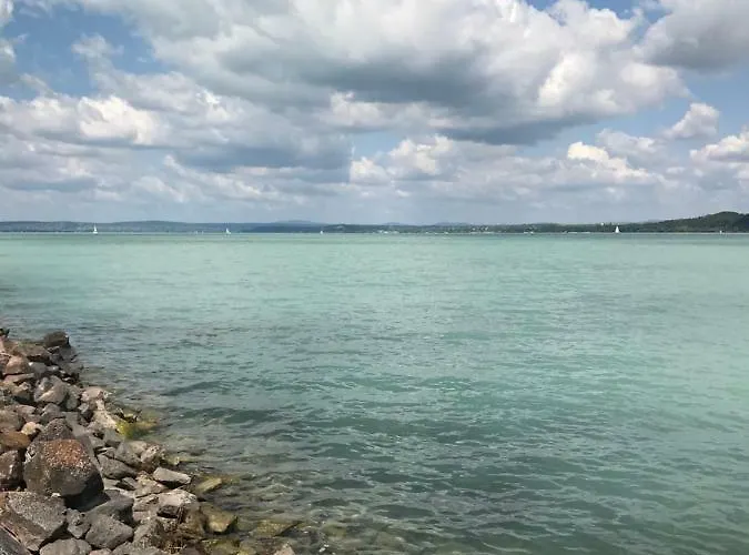 Ferienhaus Lily House Balatonvilágos